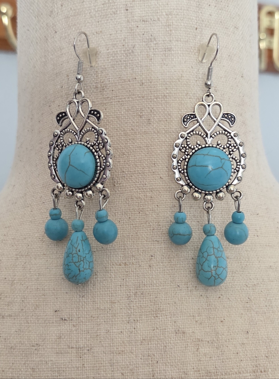 NWOT Boho Silver & Turquoise Dangle Earrings – Western Vintage Style